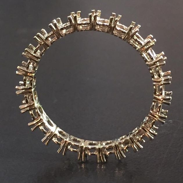 Nora Jewelry - Foto preparazione anello